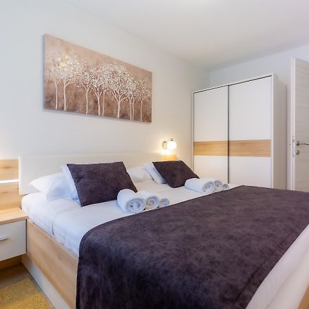 Apartman Angolo Verde Vizinada Экстерьер фото